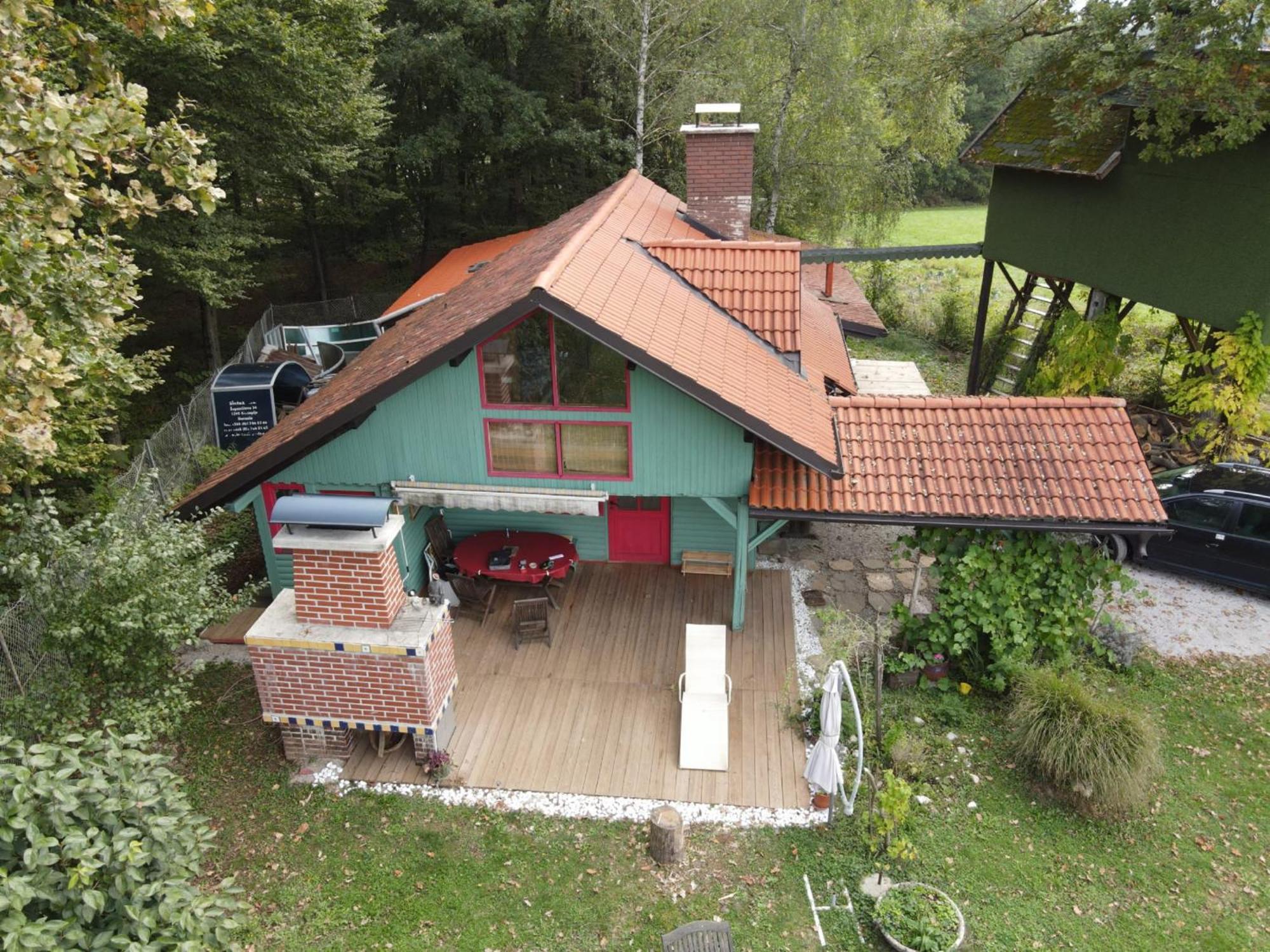 فندق Tree House Ramona & Fairytale Wooden House By Ljubljana غروسوبلي المظهر الخارجي الصورة